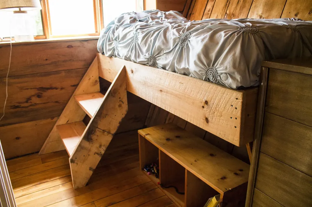 4410 Pikes Falls Road Jamaica VT 05343