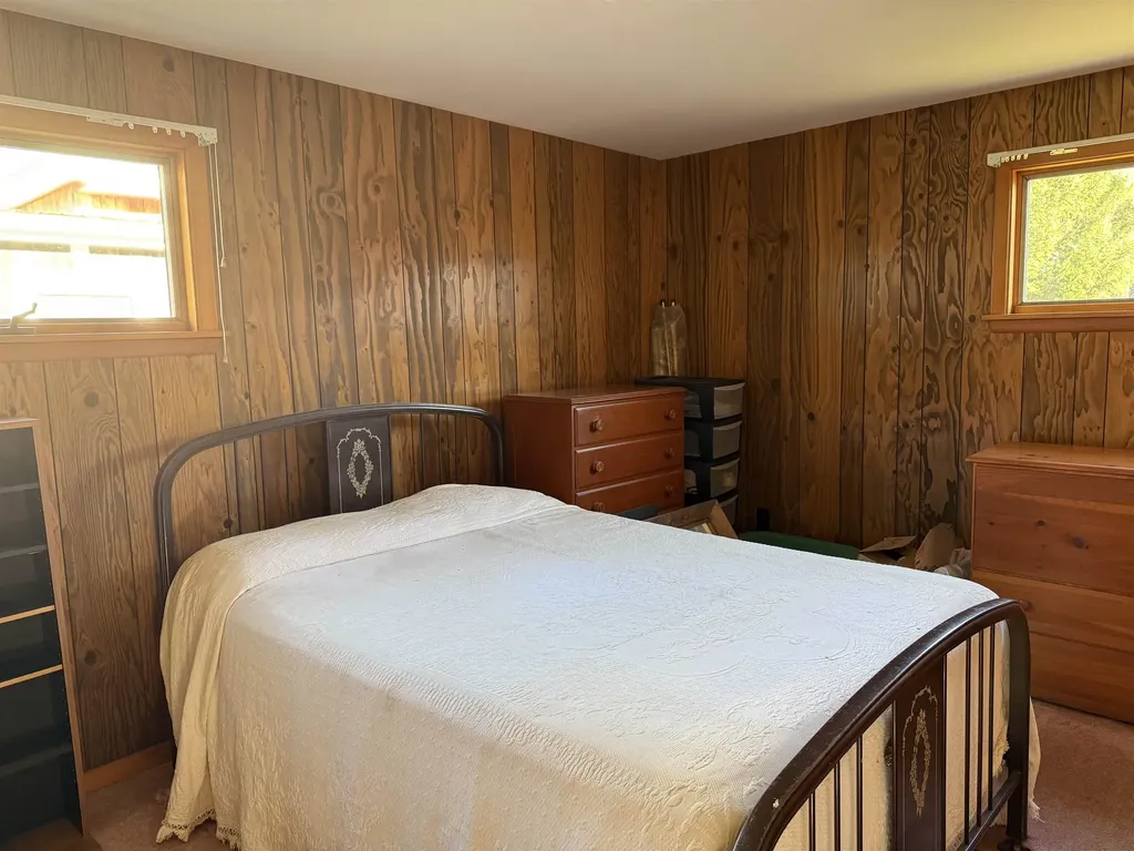 21 Lakes End Lane Wells VT 05774