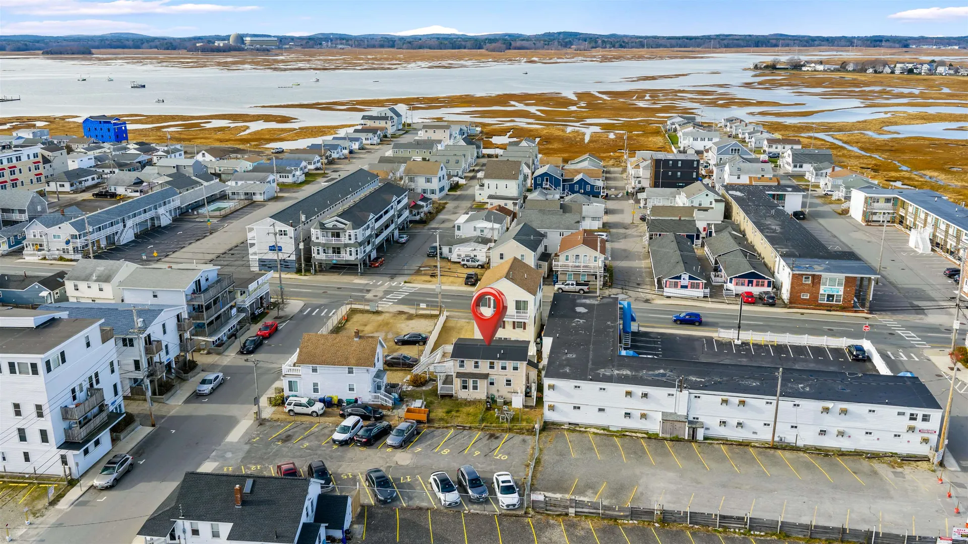 22 1/2 I Street Hampton NH 03842