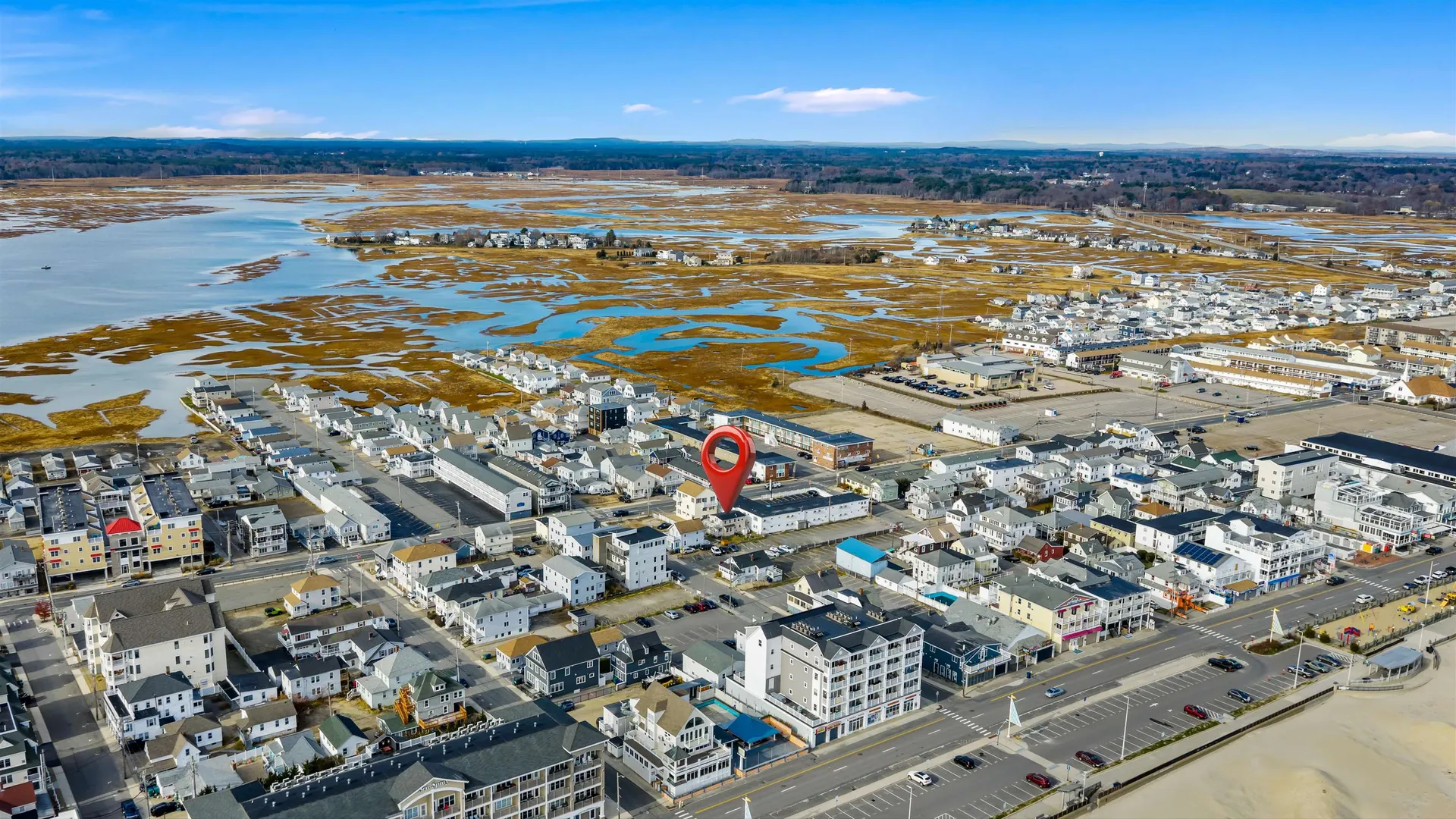 22 1/2 I Street Hampton NH 03842