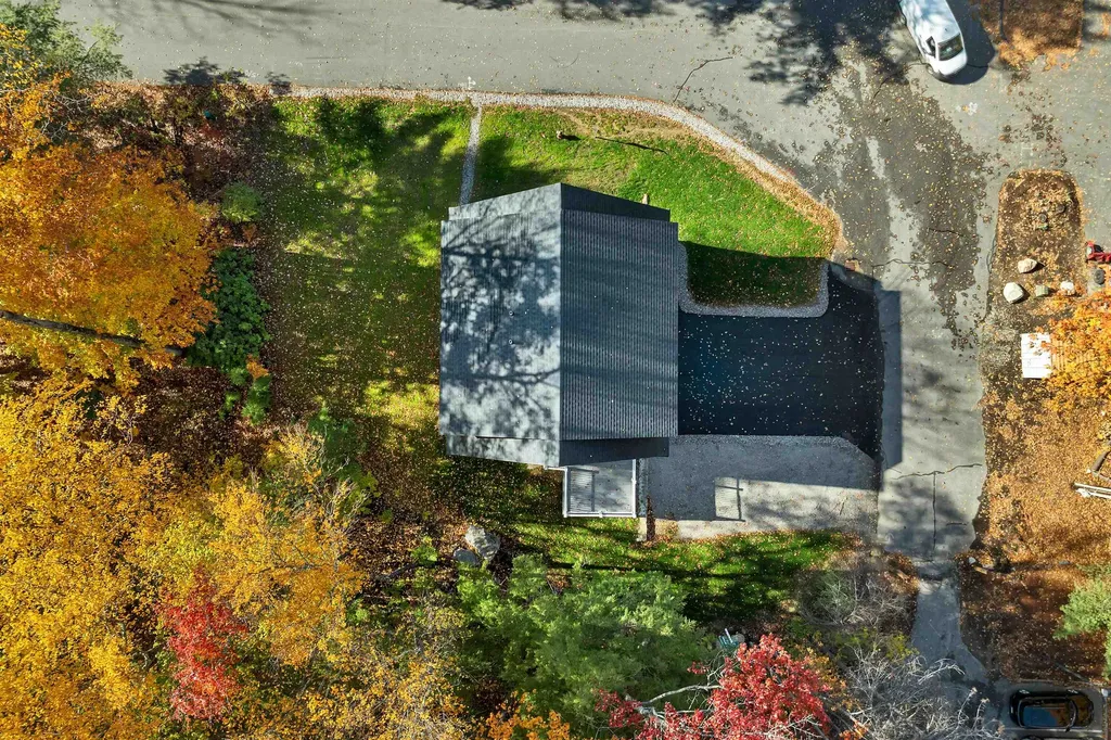 4 Timber Lane Laconia NH 03246