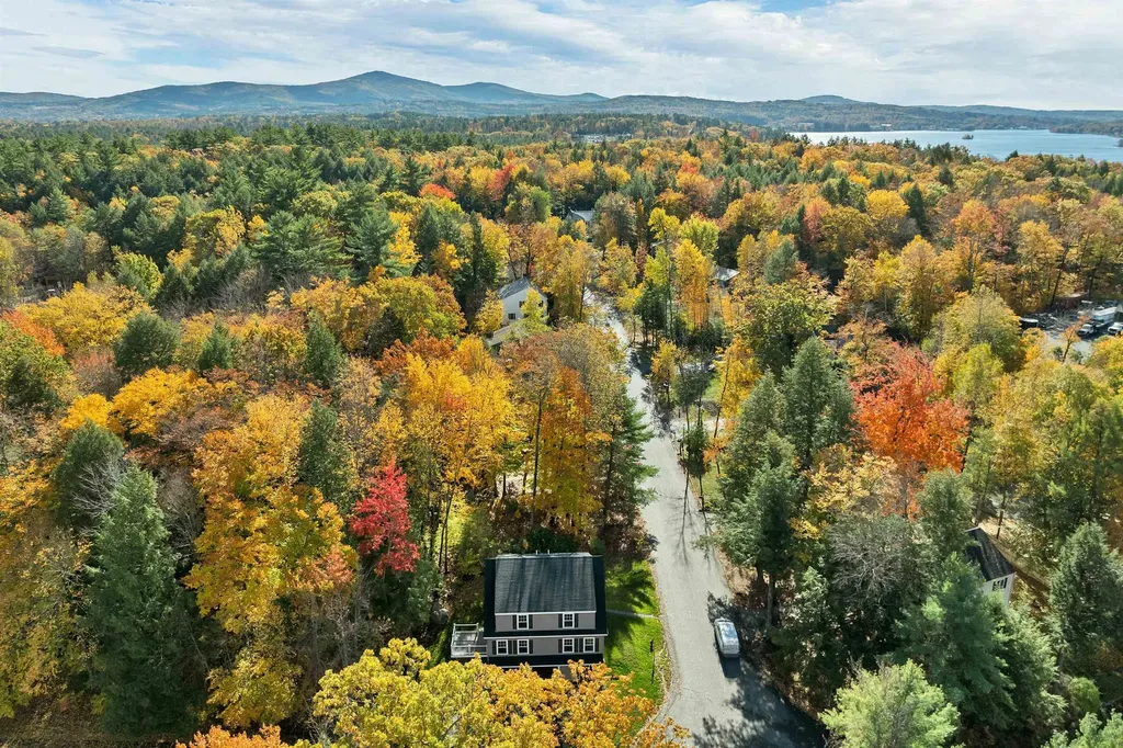 4 Timber Lane Laconia NH 03246