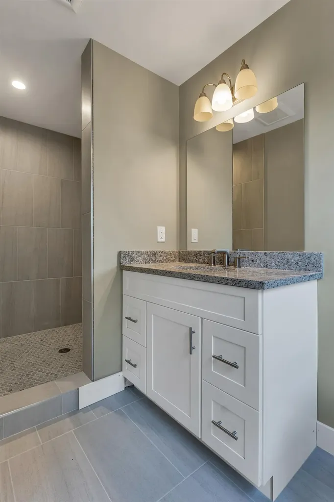 4 Timber Lane Laconia NH 03246