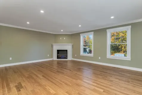 4 Timber Lane Laconia NH 03246