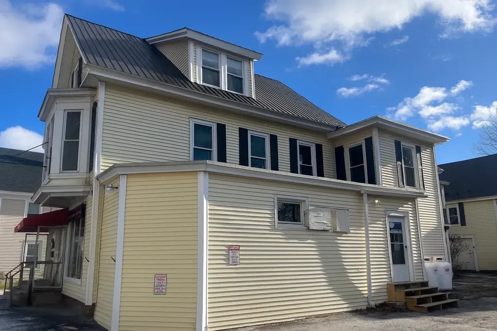 281 Main Street Littleton NH 03561