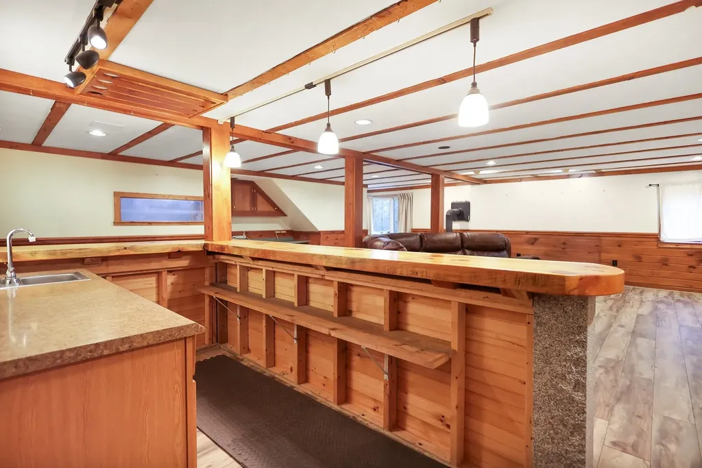 100 Cram Road Sanbornton NH 03269