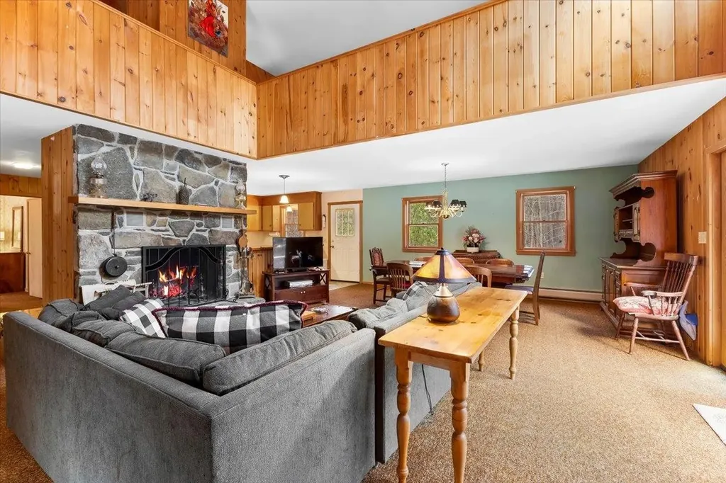 1501 Sheldon Hill Road Wardsboro VT 05355