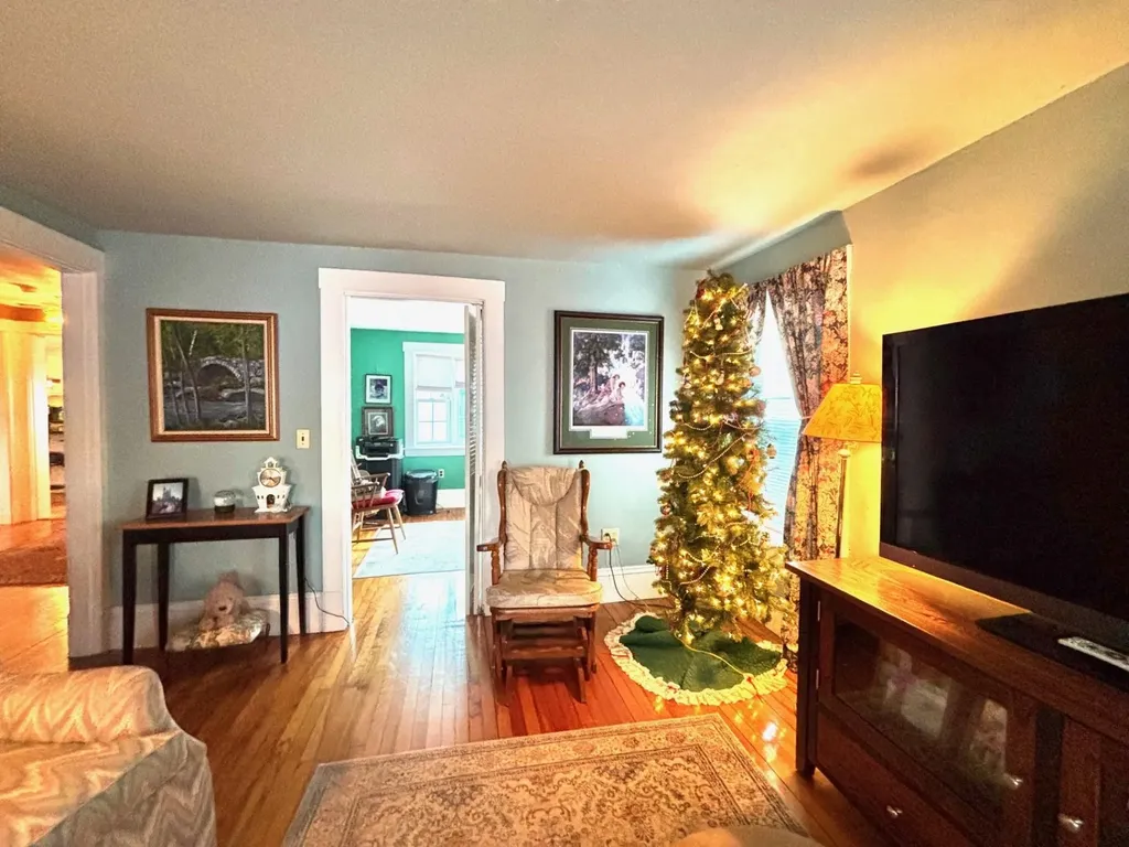 48 Church Street Chesterfield NH 03462