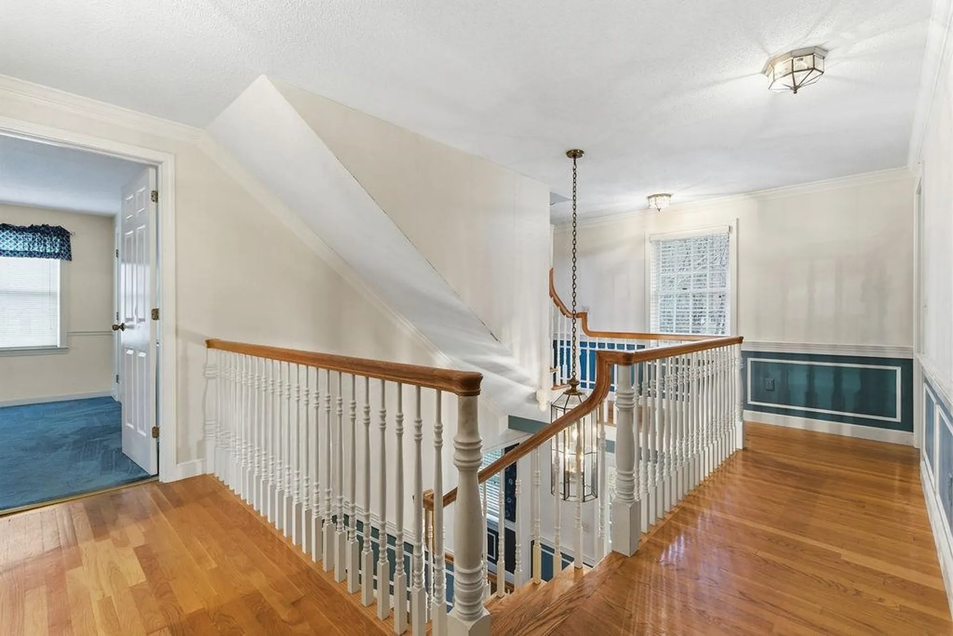 95 Hitching Post Lane Bedford NH 03110