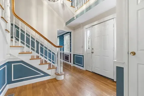 95 Hitching Post Lane Bedford NH 03110