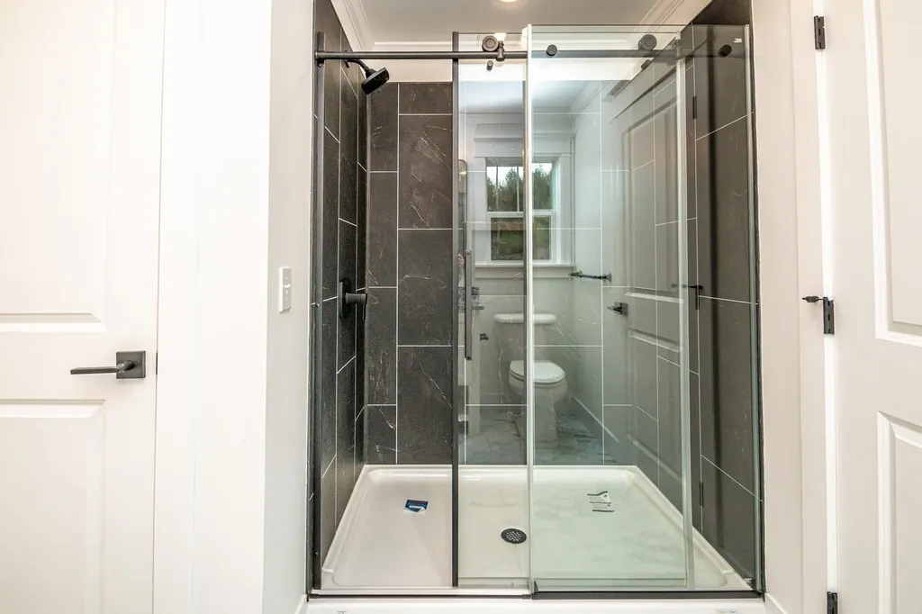 63 Whipples Way Tamworth NH 03817