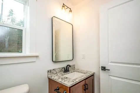 63 Whipples Way Tamworth NH 03817