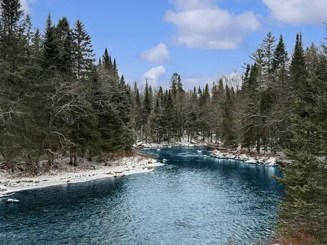 1298 South Main Street Pittsburg NH 03592