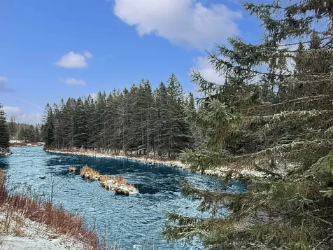 1298 South Main Street Pittsburg NH 03592