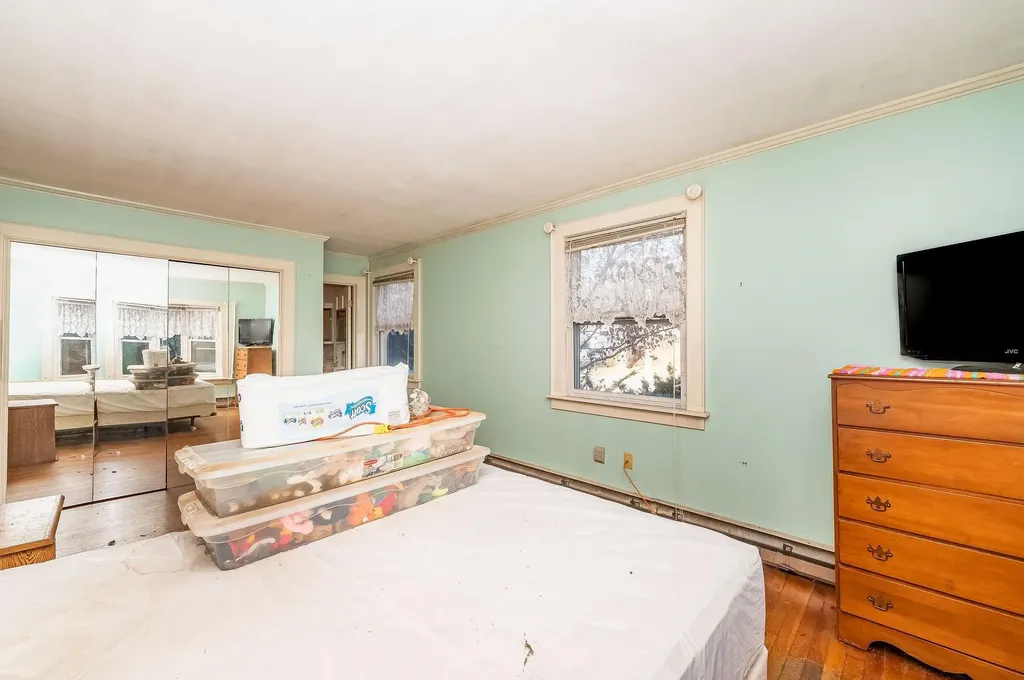 1 Exeter Road Kingston NH 03848