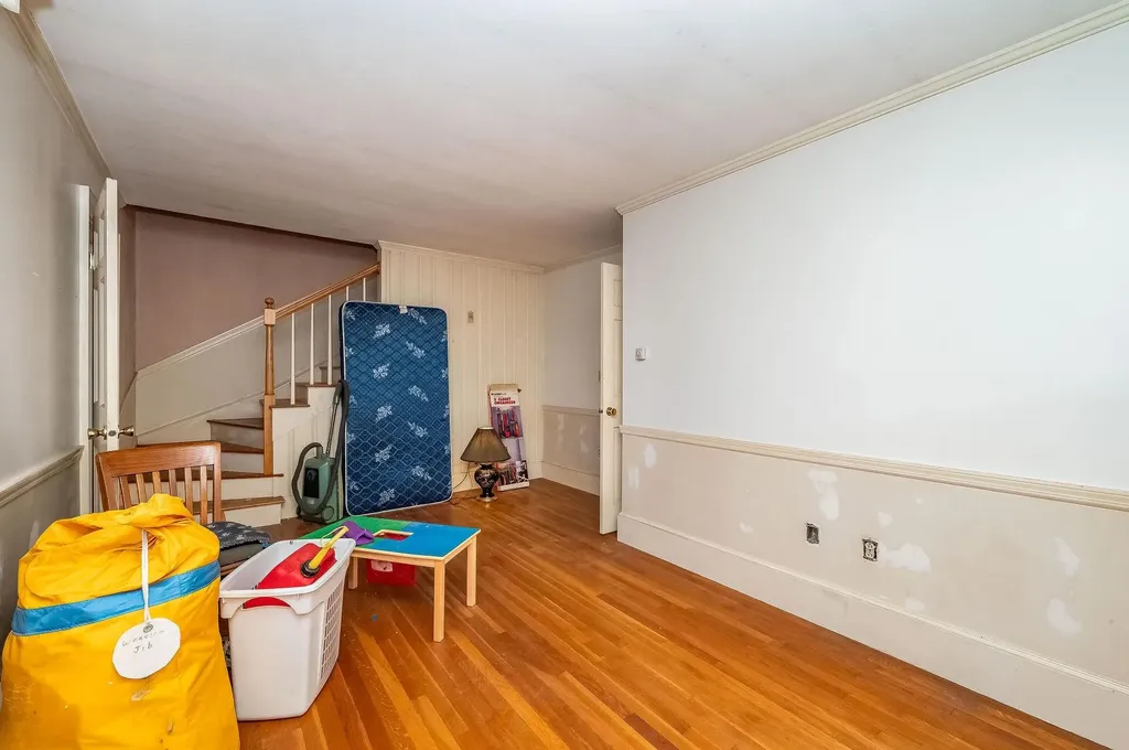 1 Exeter Road Kingston NH 03848