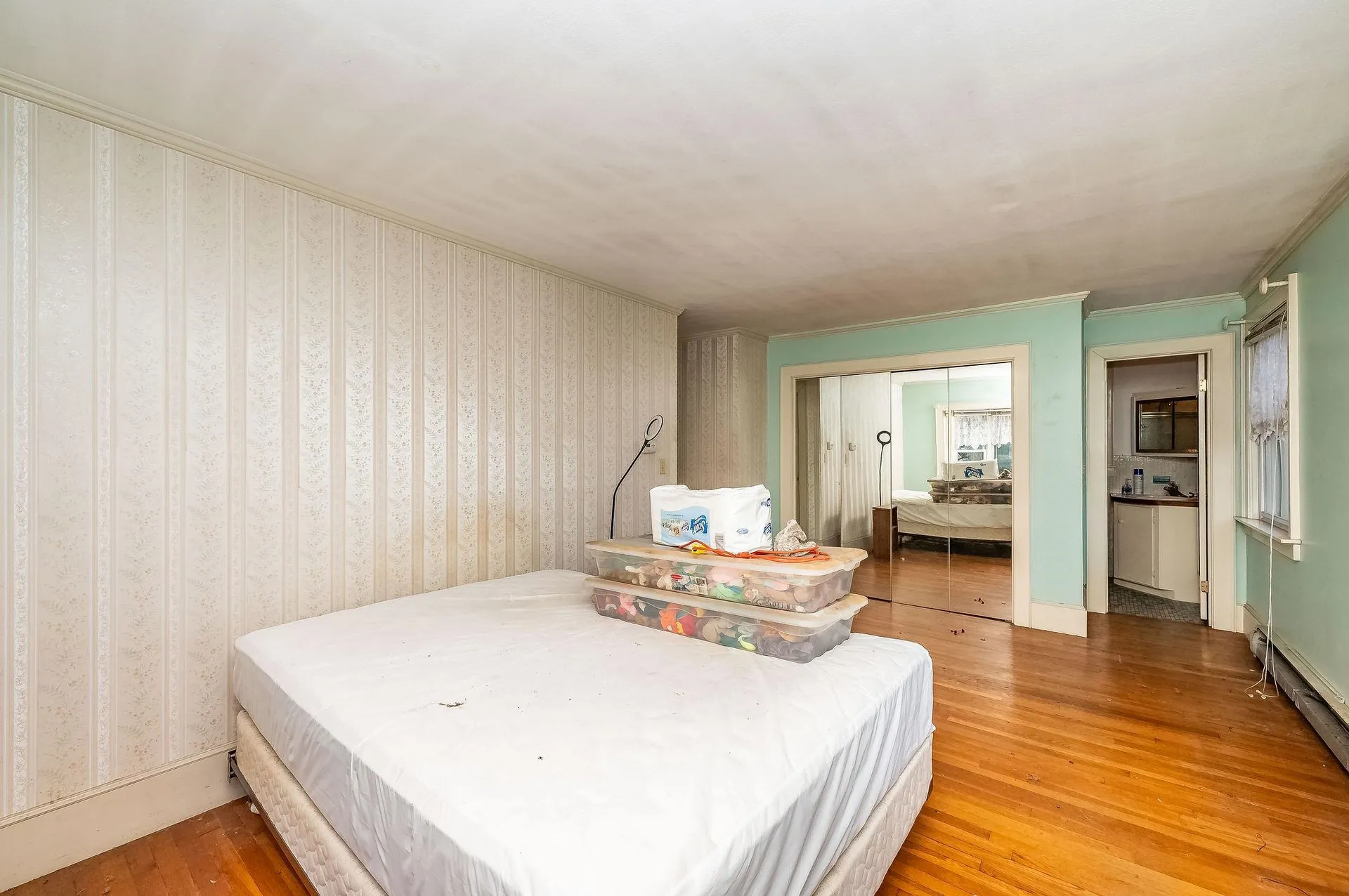 1 Exeter Road Kingston NH 03848