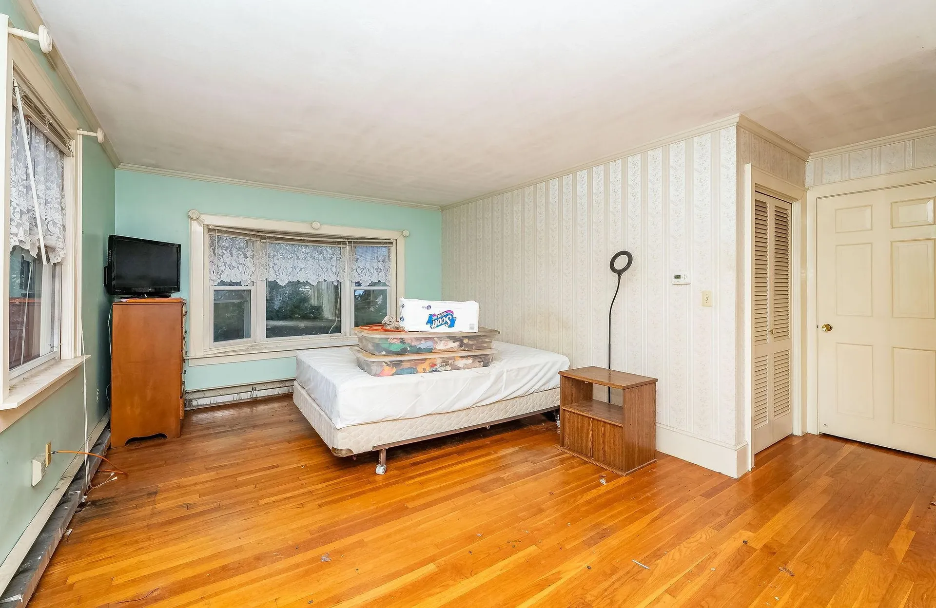 1 Exeter Road Kingston NH 03848