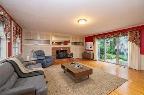 1 Exeter Road Kingston NH 03848