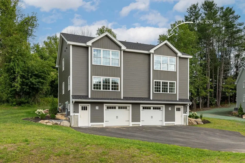 22B Birch Hill Lane Somersworth NH 03878