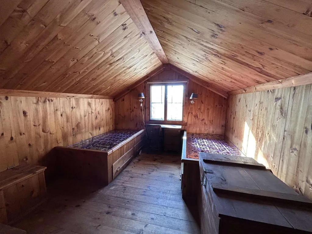 71 Old Pumpkin Hill Road Warner NH 03278