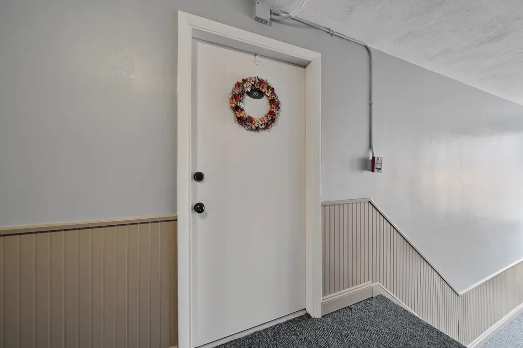 33 Andrew Street Manchester NH 03104