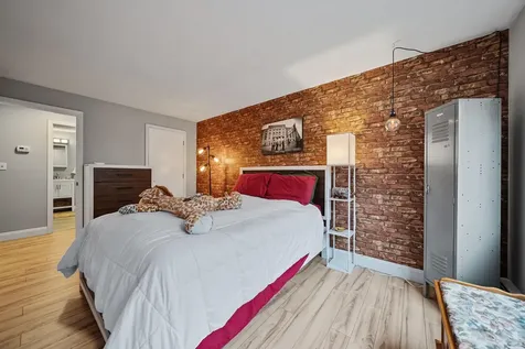 33 Andrew Street Manchester NH 03104