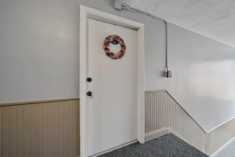 33 Andrew Street Manchester NH 03104