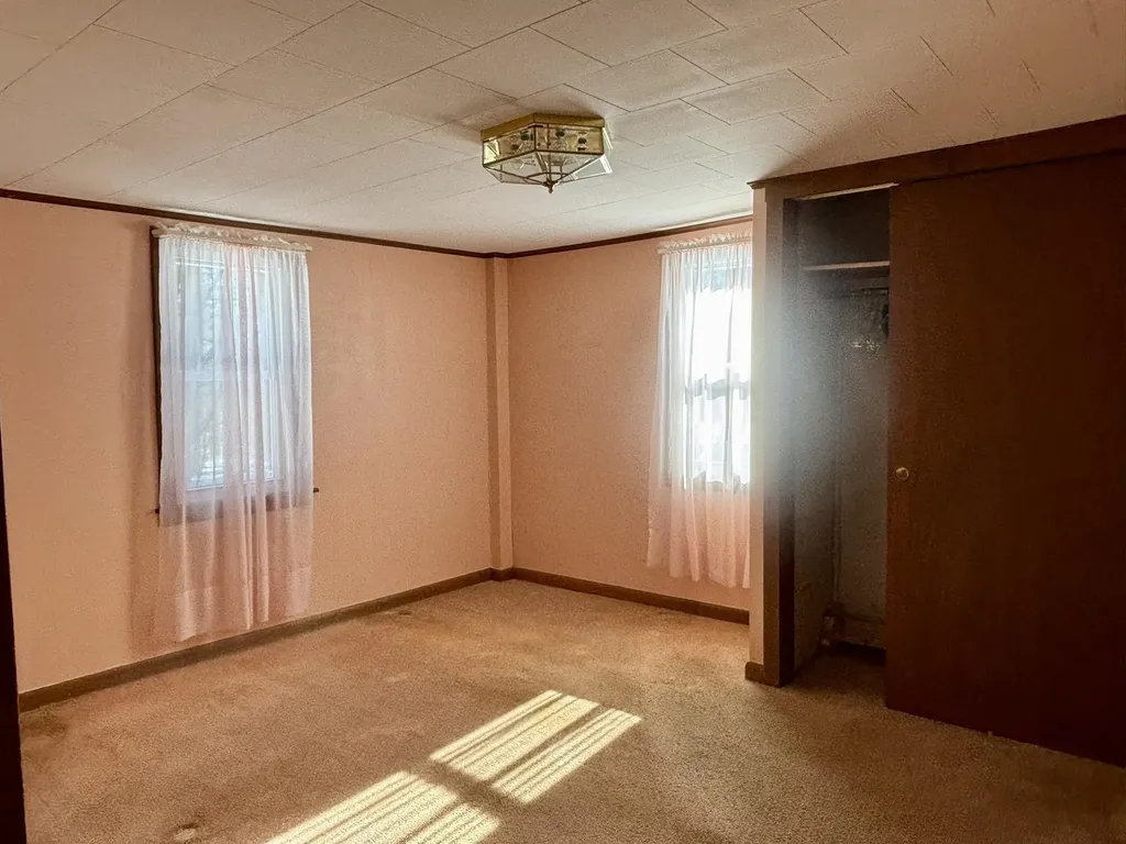 500 E Dunbarton Road Goffstown NH 03045