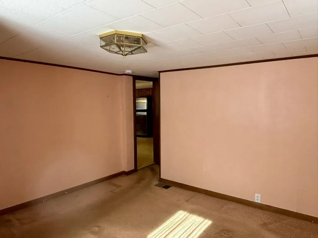 500 E Dunbarton Road Goffstown NH 03045