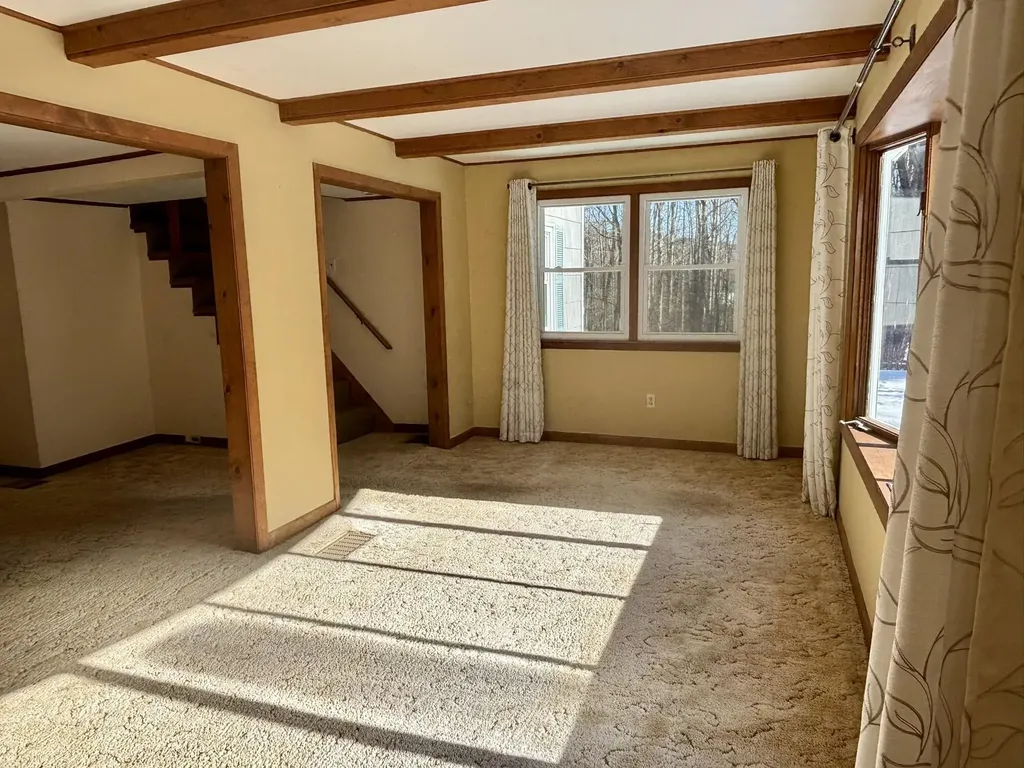 500 E Dunbarton Road Goffstown NH 03045