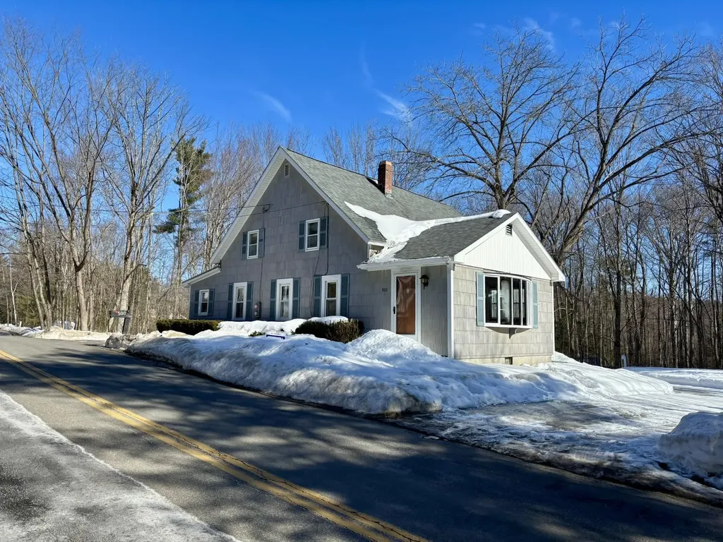 500 E Dunbarton Road Goffstown NH 03045