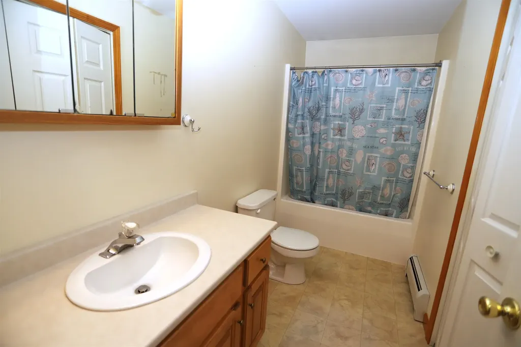 25 Juniper Street Newport City VT 05855