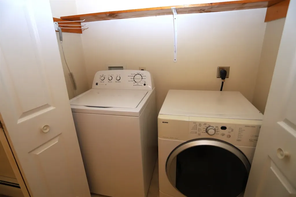 25 Juniper Street Newport City VT 05855