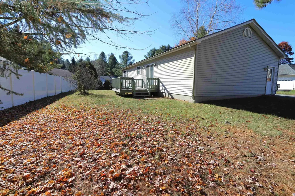 25 Juniper Street Newport City VT 05855