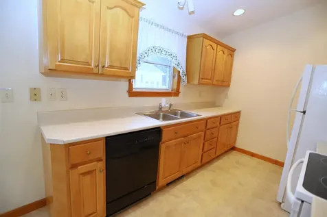 25 Juniper Street Newport City VT 05855