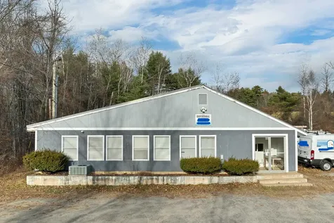 86 Bay Hill Road Northfield NH 03276