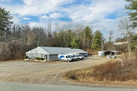 86 Bay Hill Road Northfield NH 03276