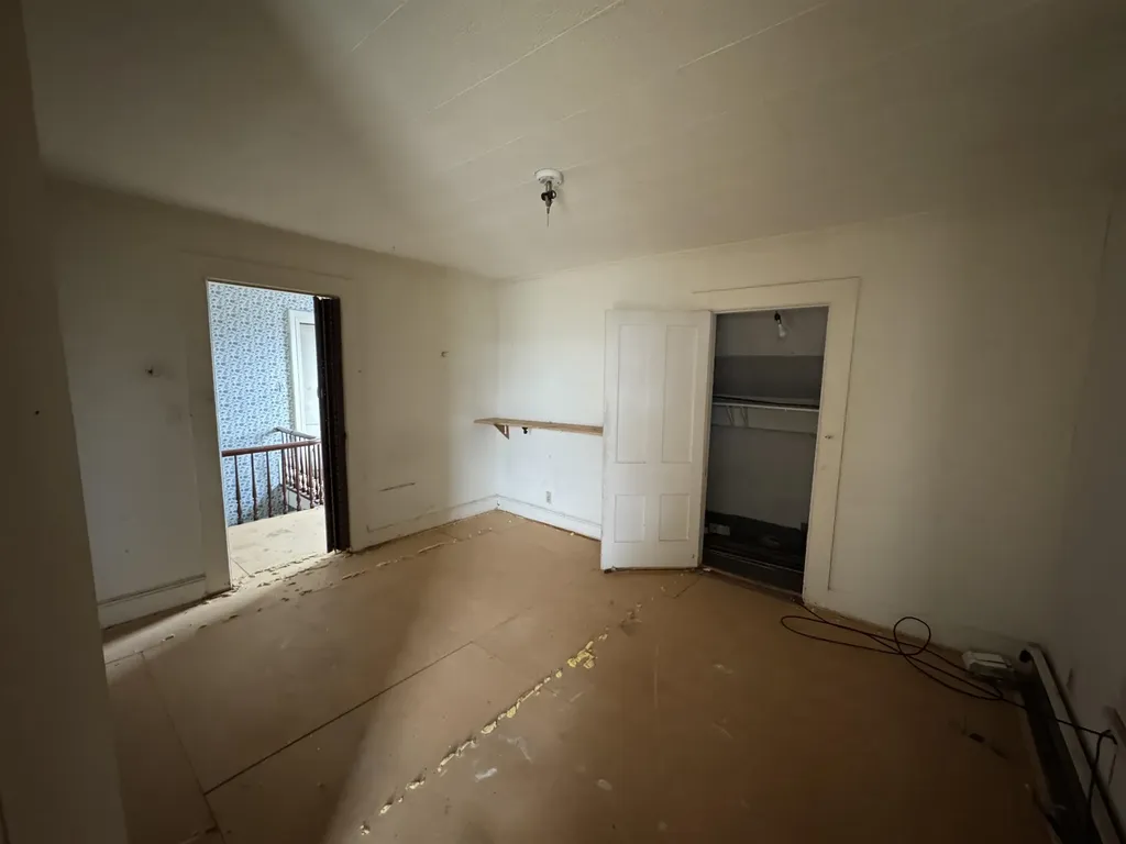 33 Pleasant Street Littleton NH 03561