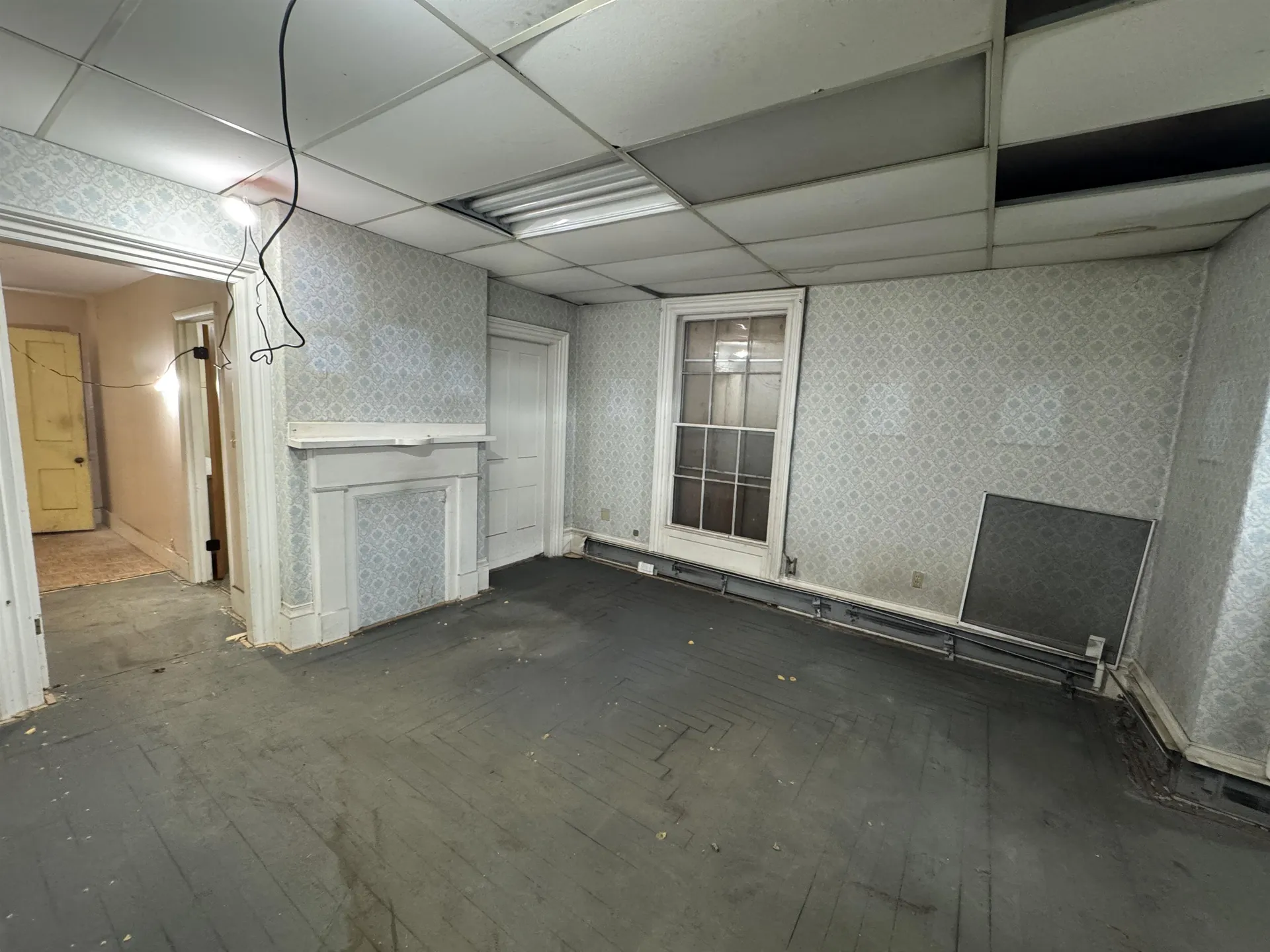 33 Pleasant Street Littleton NH 03561