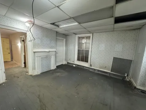 33 Pleasant Street Littleton NH 03561