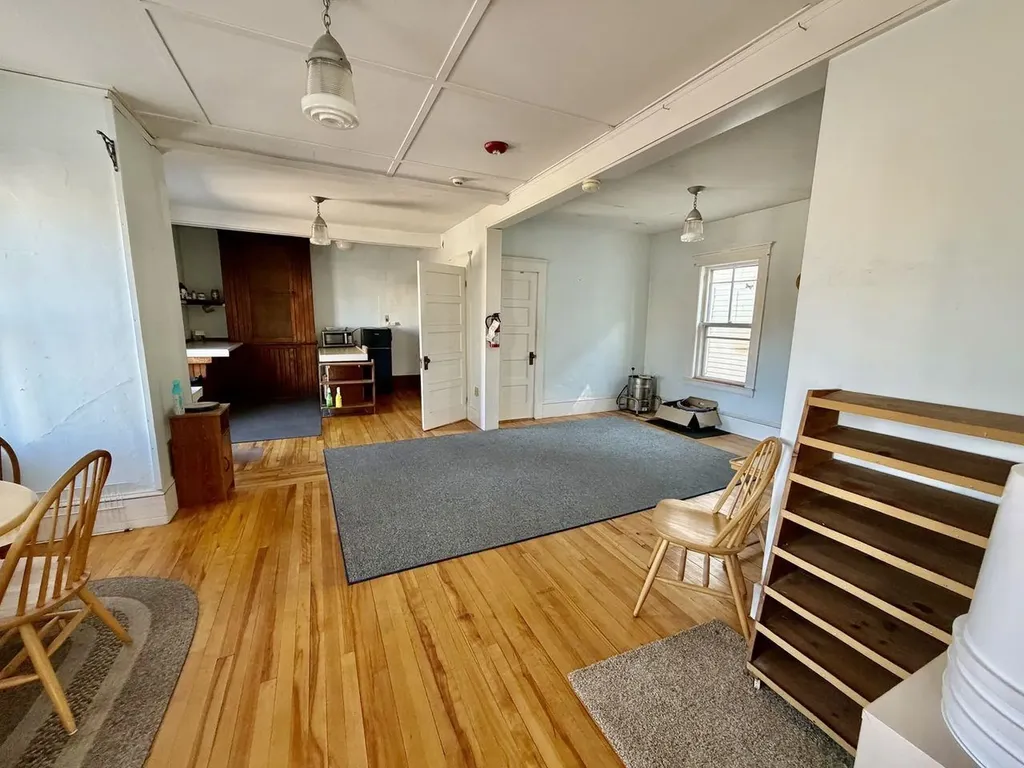 2683 White Mountain Highway Conway NH 03860-0249