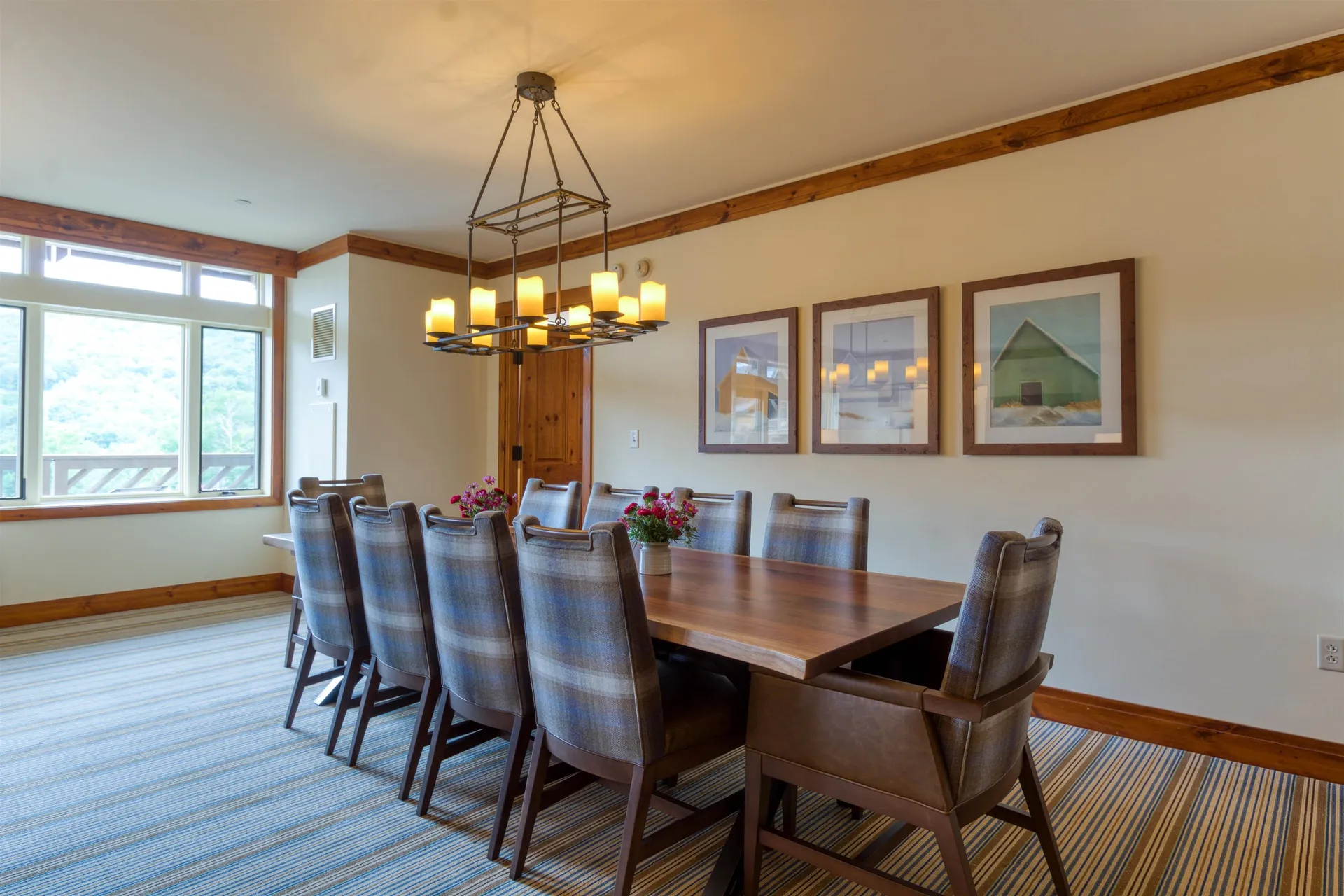 7412 Mountain Road Stowe VT 05672