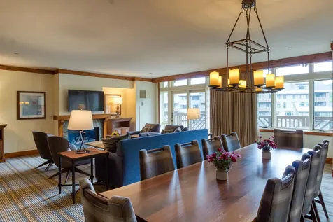 7412 Mountain Road Stowe VT 05672