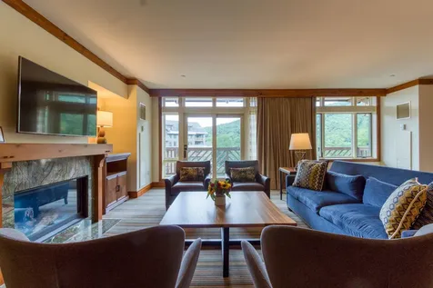 7412 Mountain Road Stowe VT 05672