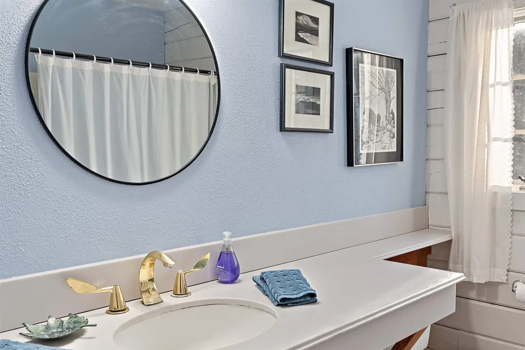 1227 Roxbury Mountain Road Warren VT 05674