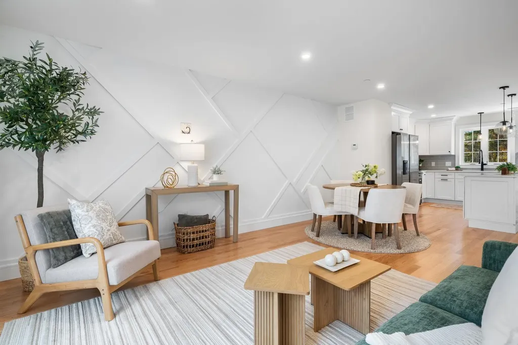 14 C Mohawk Drive Londonderry NH 03053