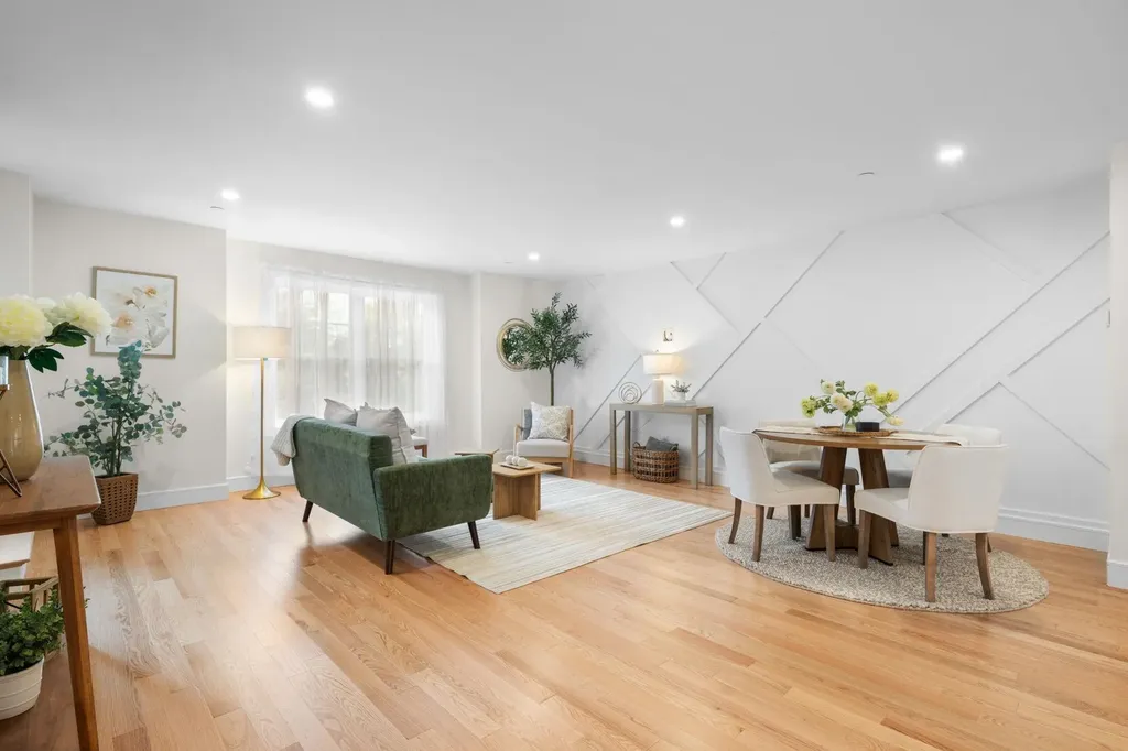 14 C Mohawk Drive Londonderry NH 03053