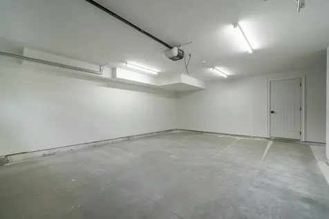 14 C Mohawk Drive Londonderry NH 03053