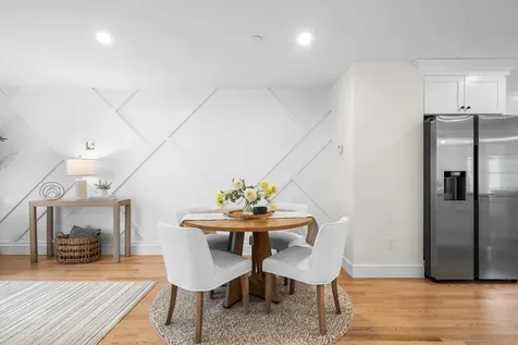 14 C Mohawk Drive Londonderry NH 03053